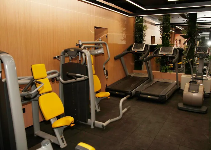 Amh Hotel Durres