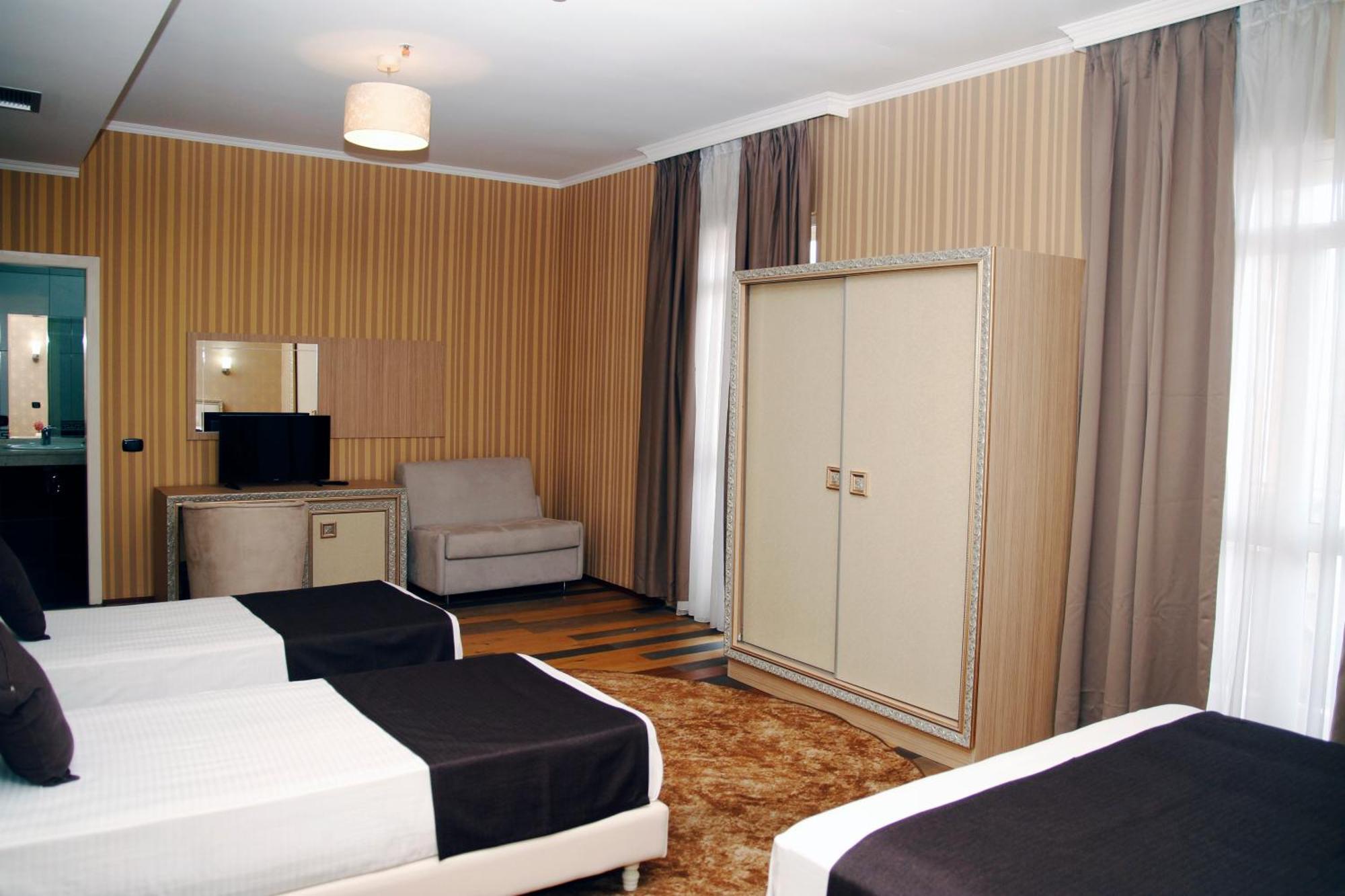 Hotel Amh