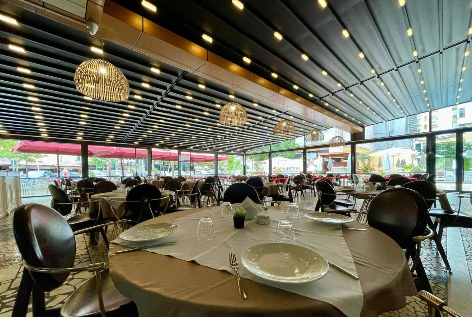 Hotel Amh Durres